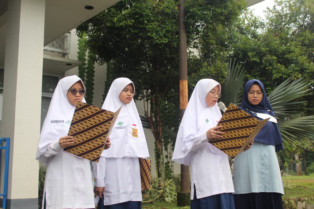 upacara peringatan hari kesaktian pancasila