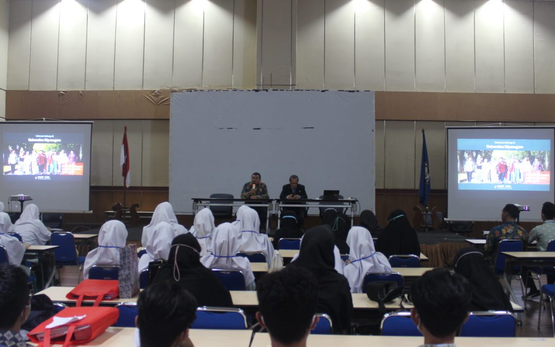 SMA AABS Purwokerto Goes to Campus UNDIP dan UNS