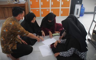 Hari Kedua Pelaksanaan P5, Siswa SMA AABS Purwokerto Membuat Rencana Produk