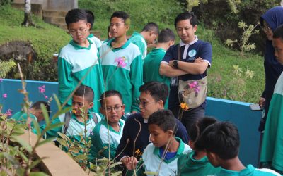SMP AABS Outdoor Study ke Taman Botani Baturaden