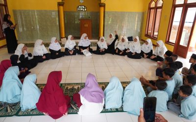 Amaliyah Tadris SMP AABS di Desa Binaan Tanggeran, Somagede