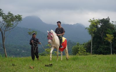 Berkuda di AABS Bisa! View Pegunungan Jadi Daya Tarik Tersendiri