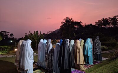 Santri Unggulan Harus Komitmen Beribadah