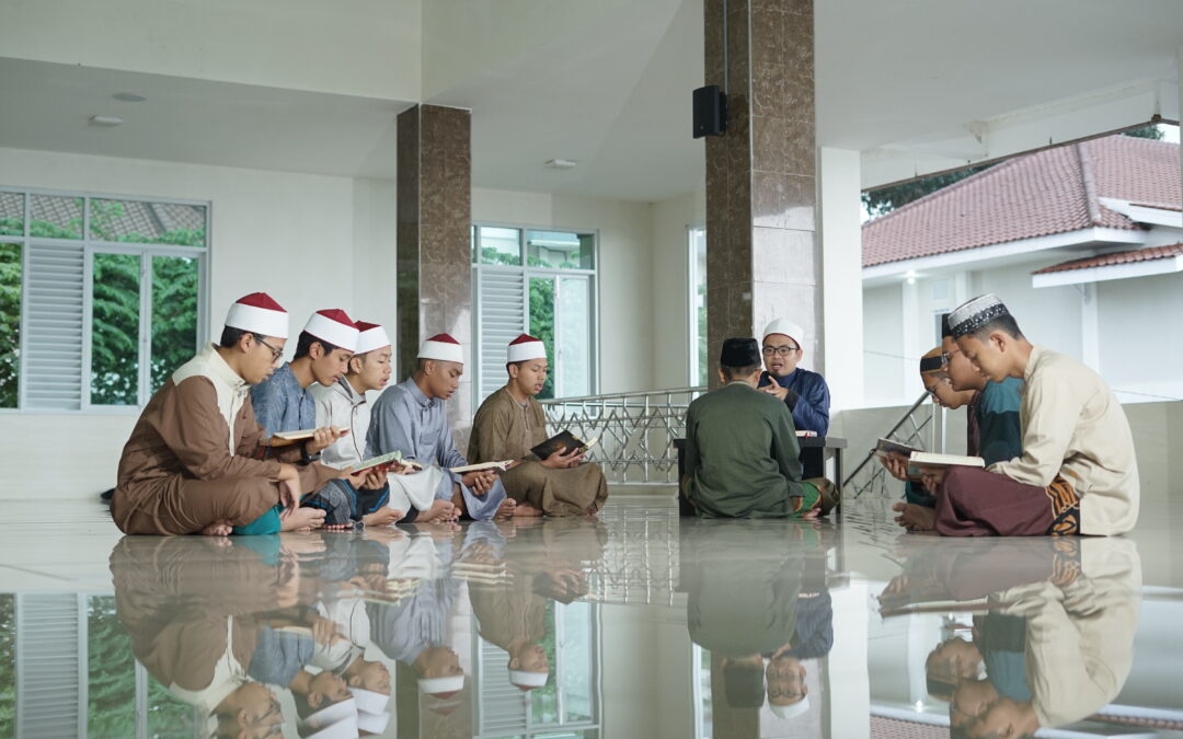 Sekolah boarding dengan program tahfiz Al Quran